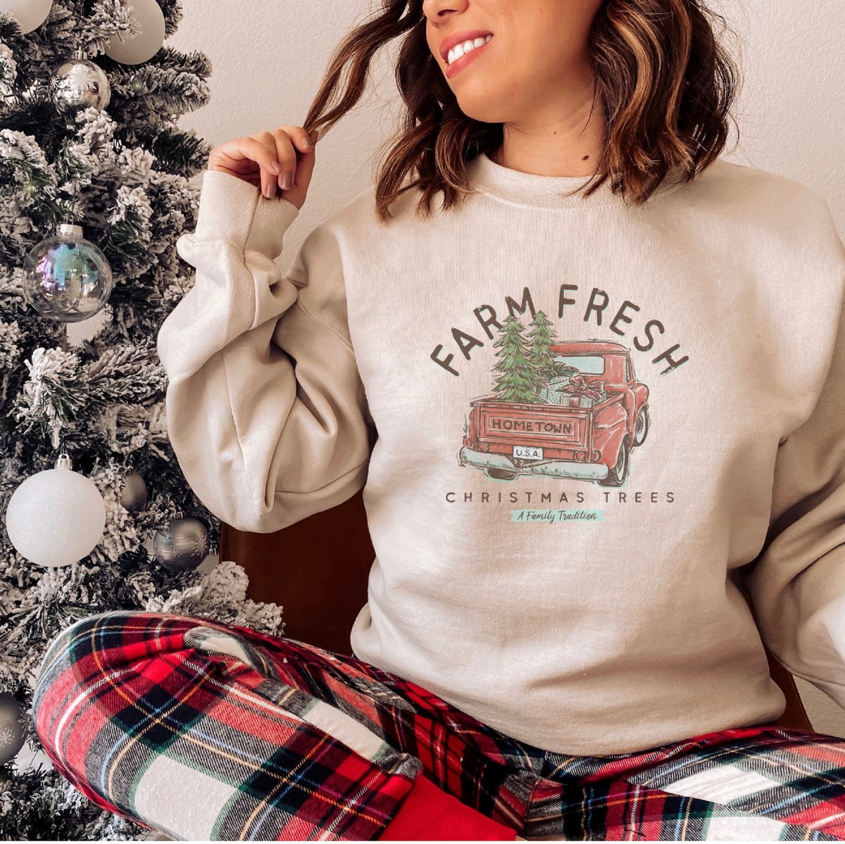Vintage Farm Fresh Christmas Trees Sweatshirt – Trendznmore