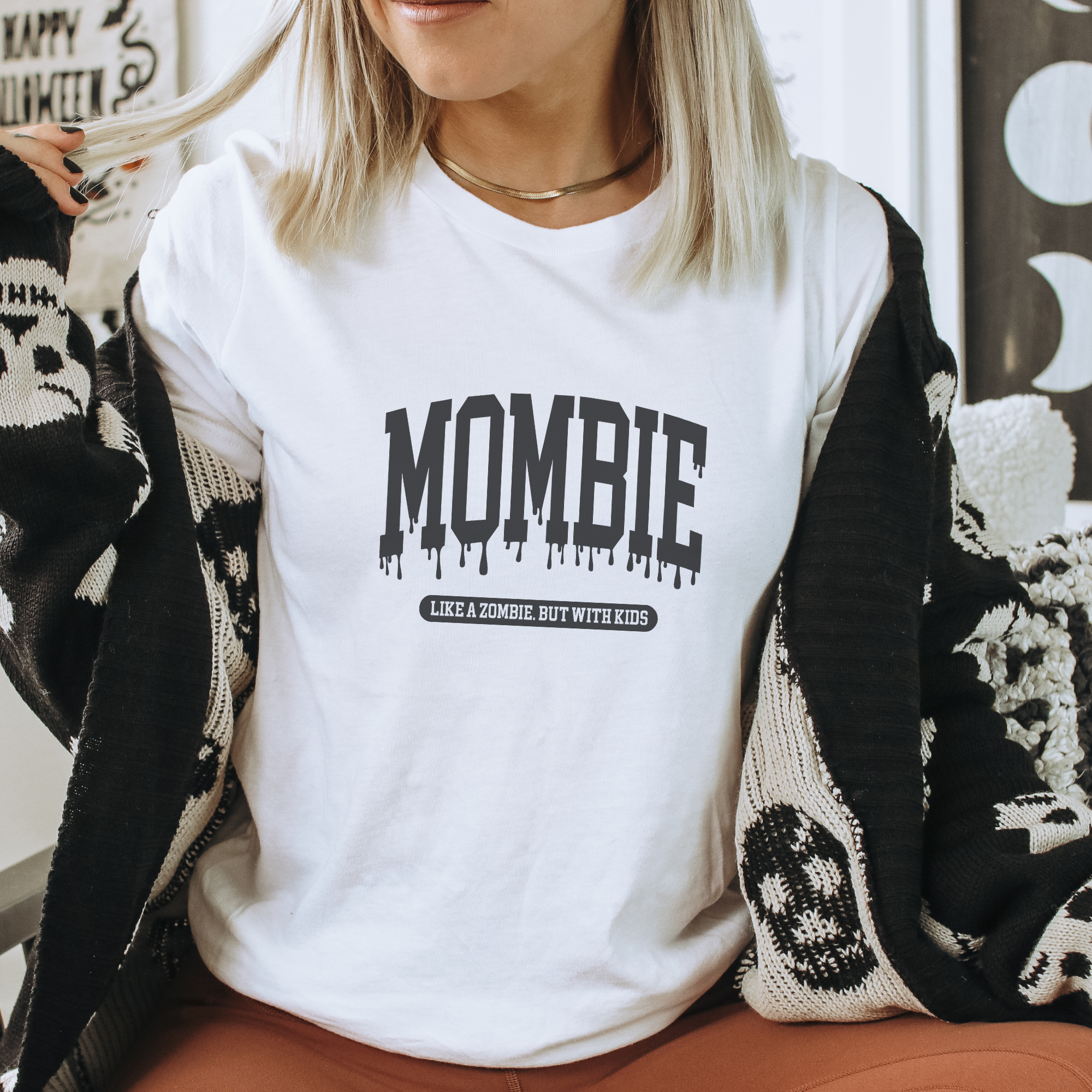 Mombie Halloween Graphic T-Shirt