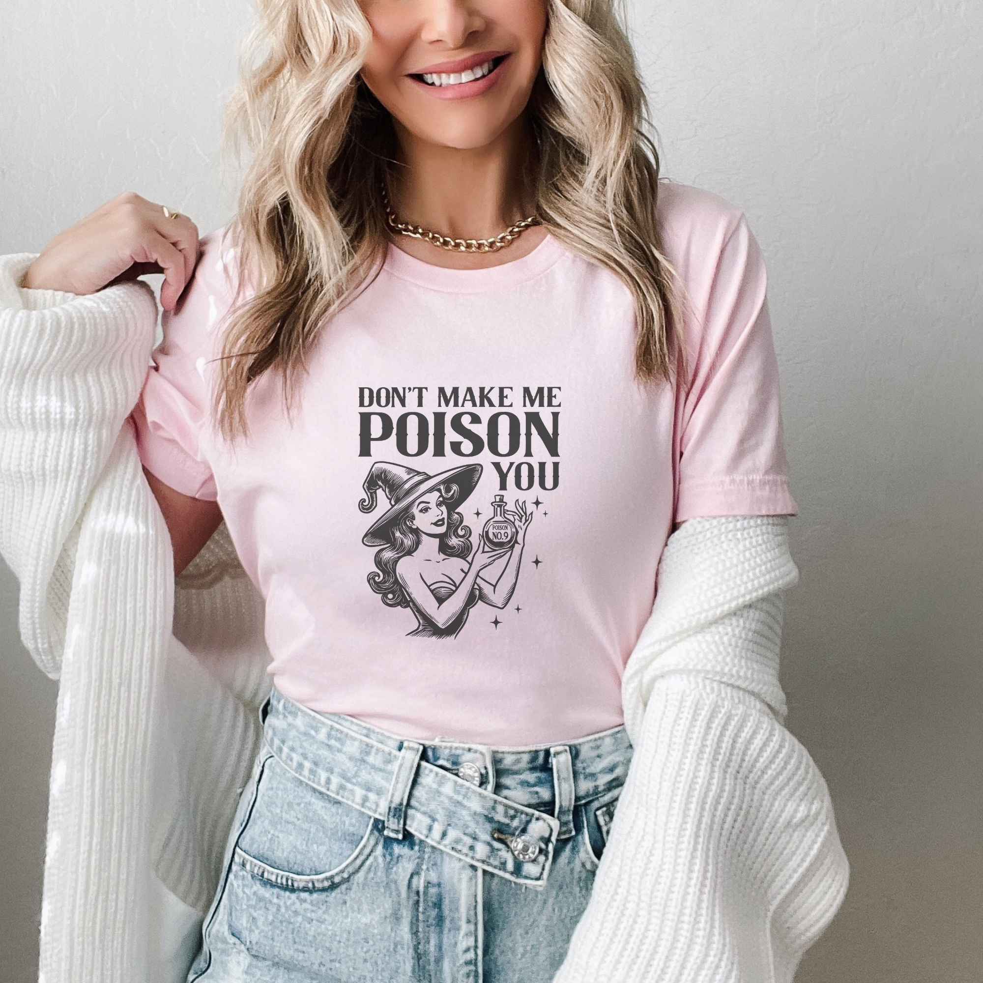 Don't Make Me Poison You Halloween Graphic T-Shirt