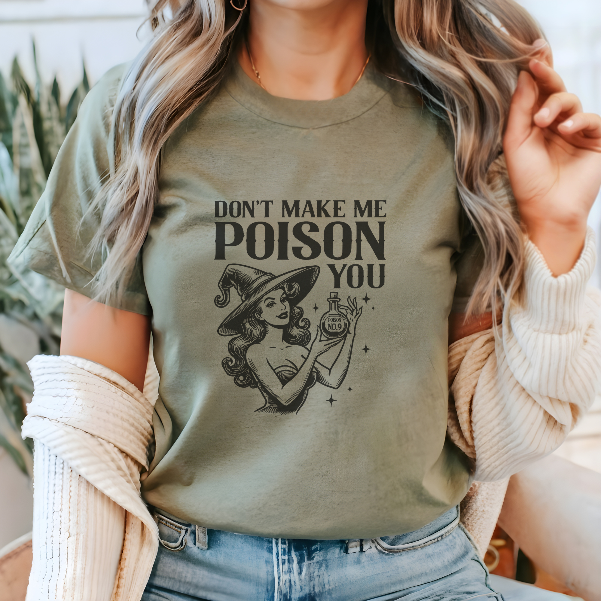 Don't Make Me Poison You Halloween Graphic T-Shirt