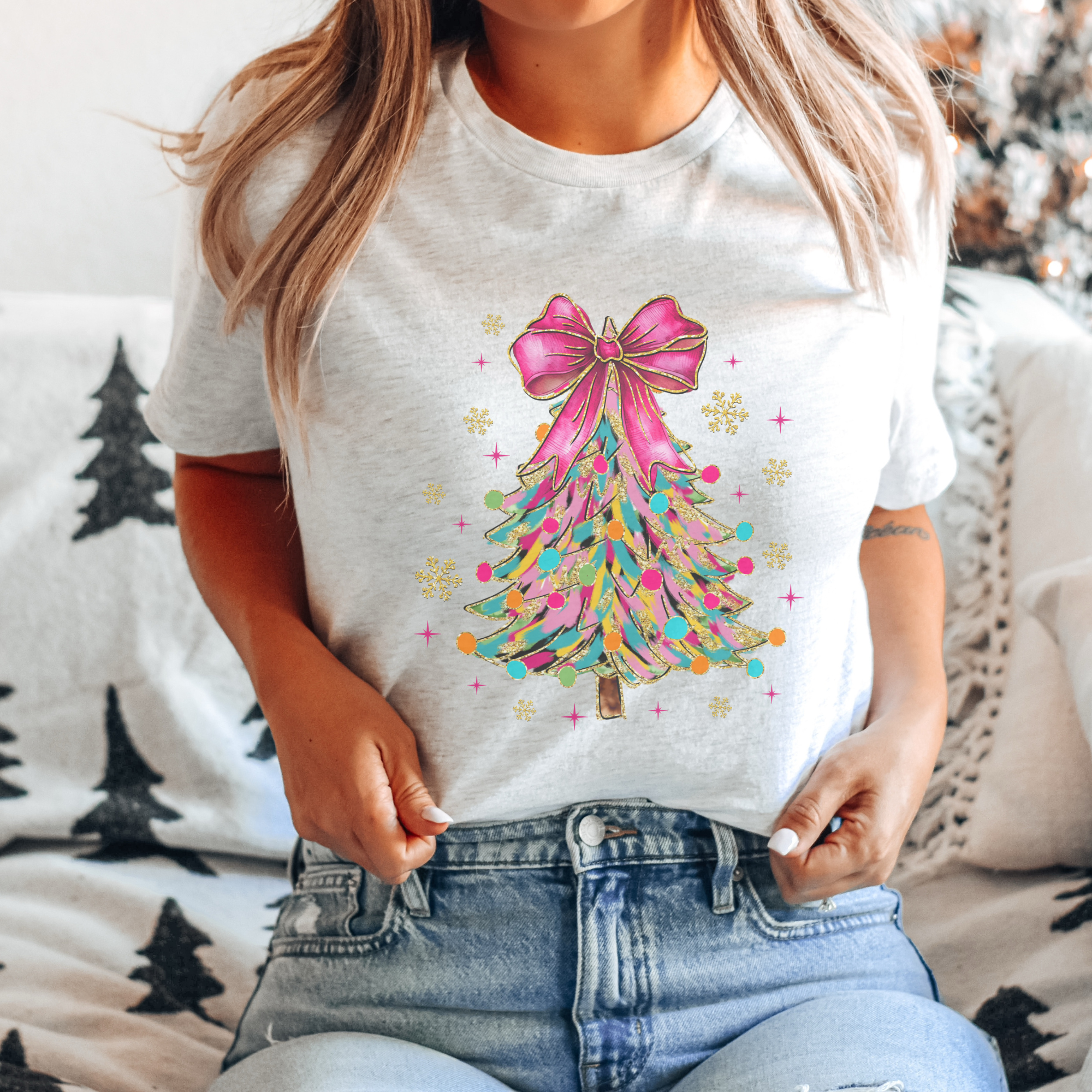 Bright Colorful Coquette Christmas Tree Women's Graphic T-Shirt