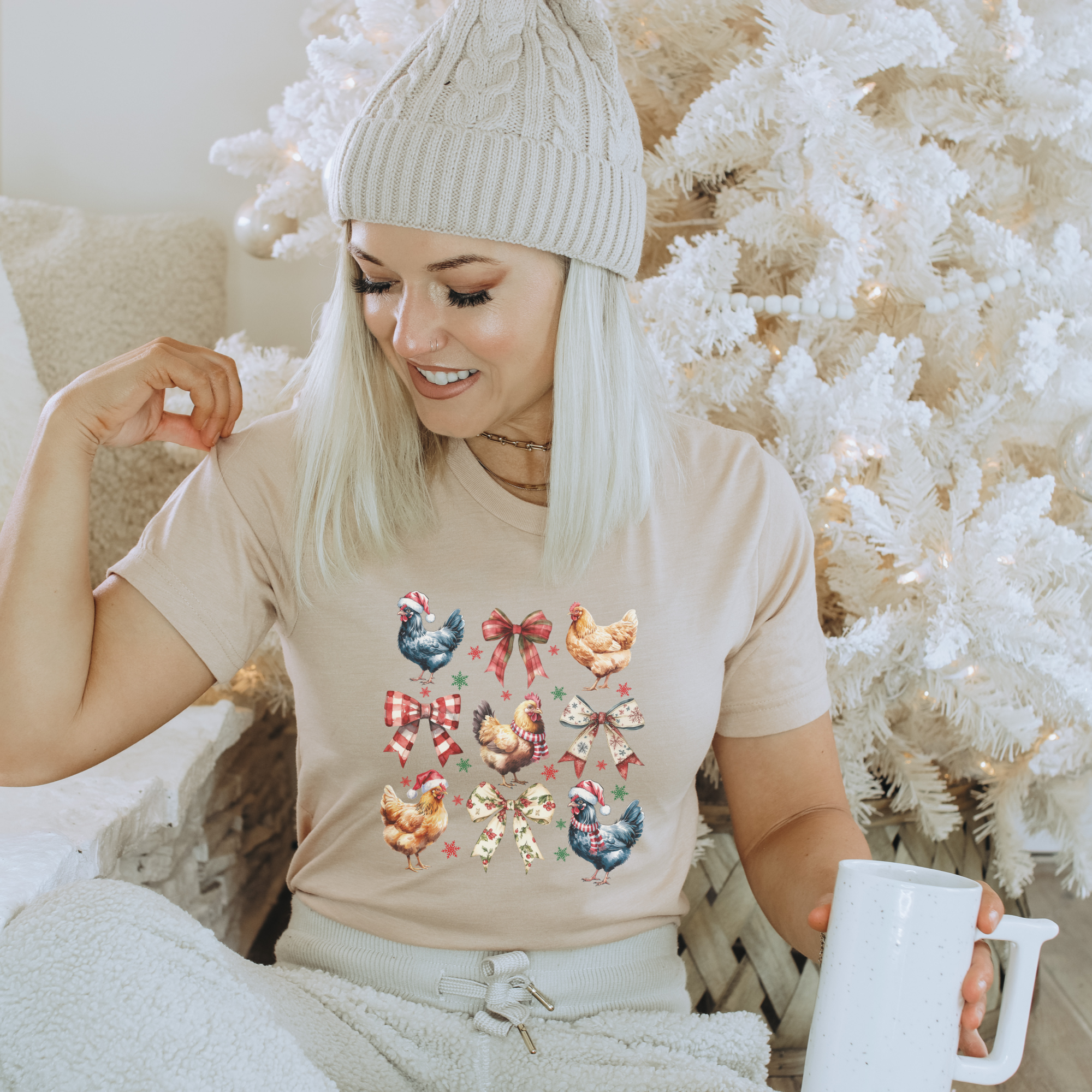 Chicken Coquette Christmas Women's Graphic T-Shirt