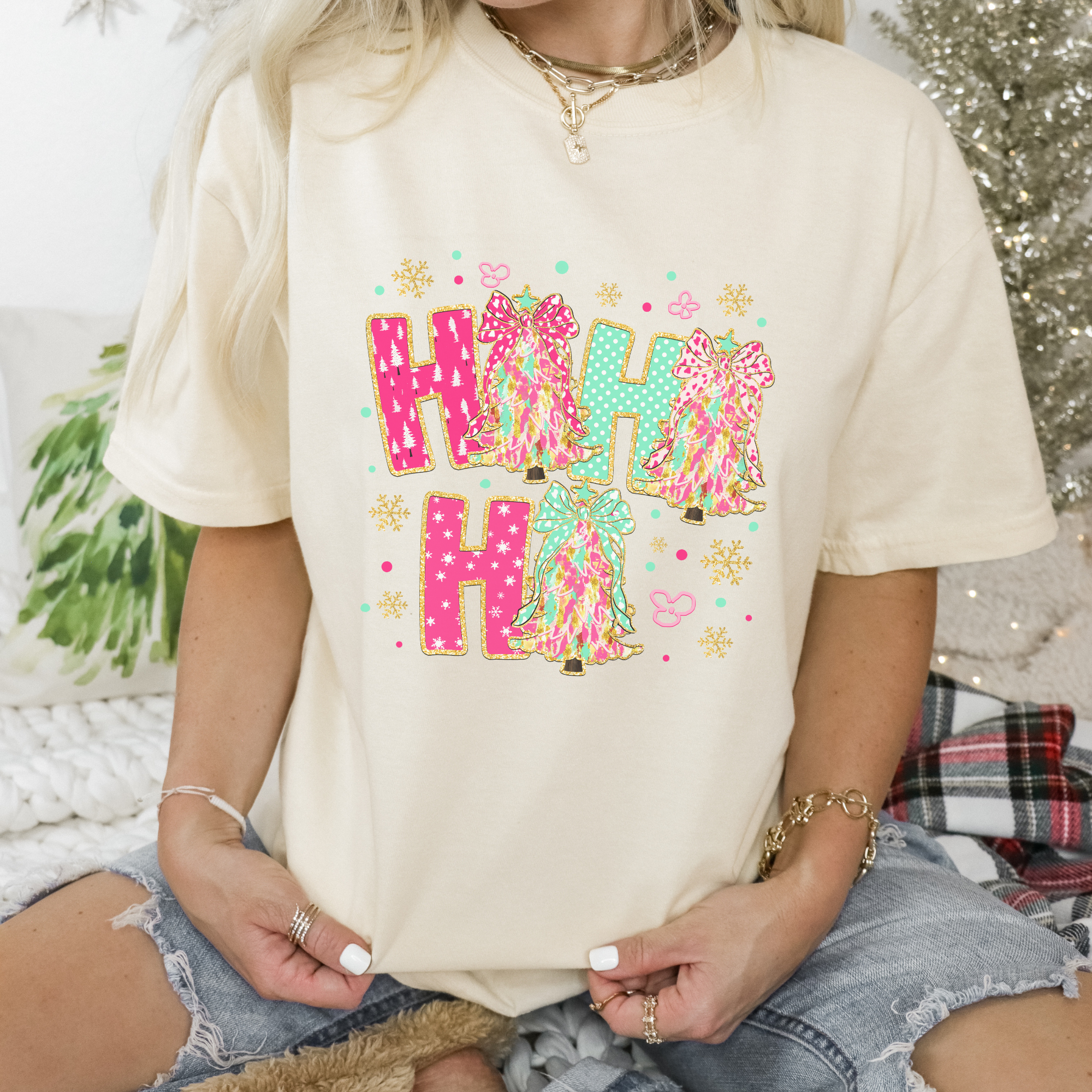 Colorful Ho Ho Ho Christmas Tree Women's Graphic T-Shirt