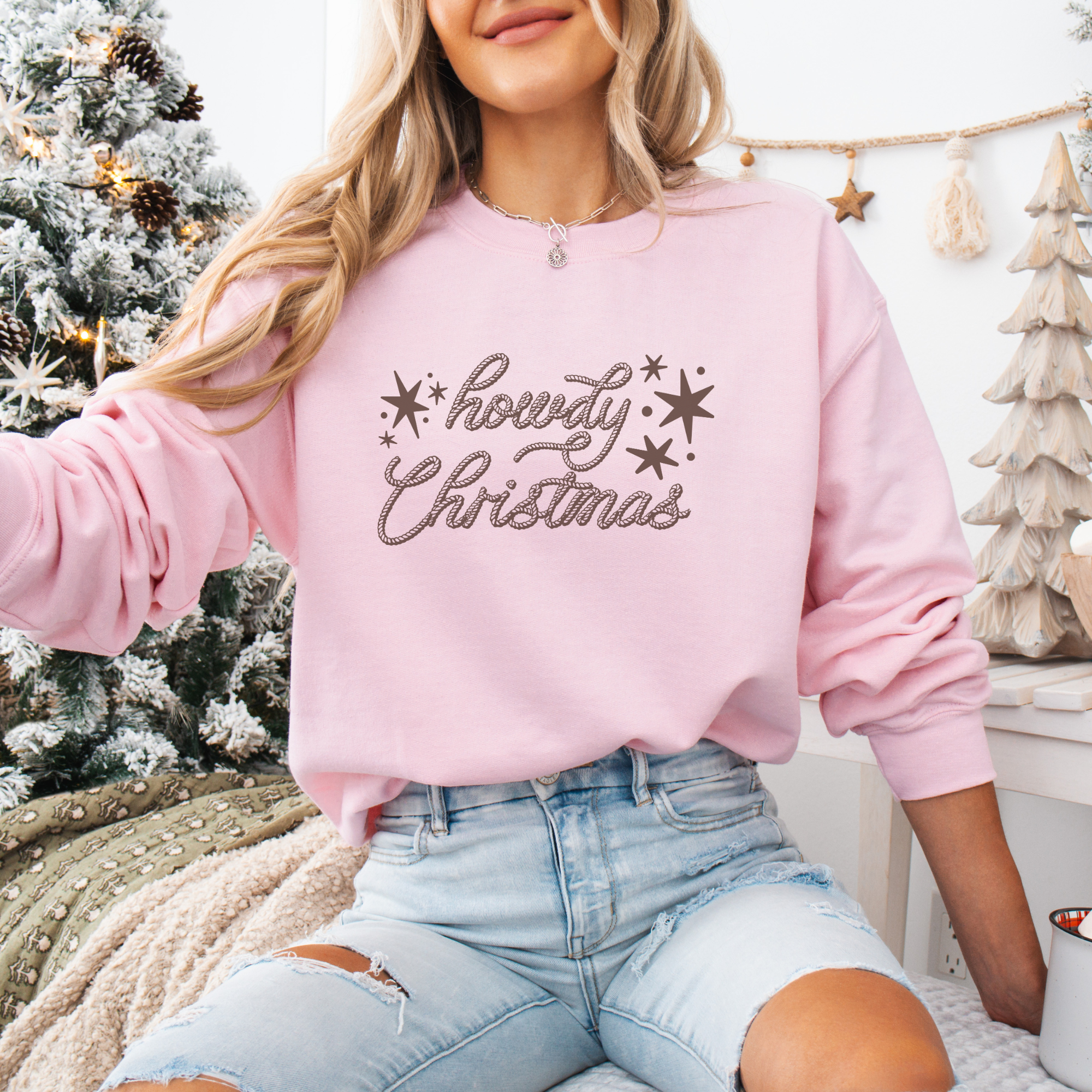Howdy Christmas Western Women's Graphic Sweatshirt