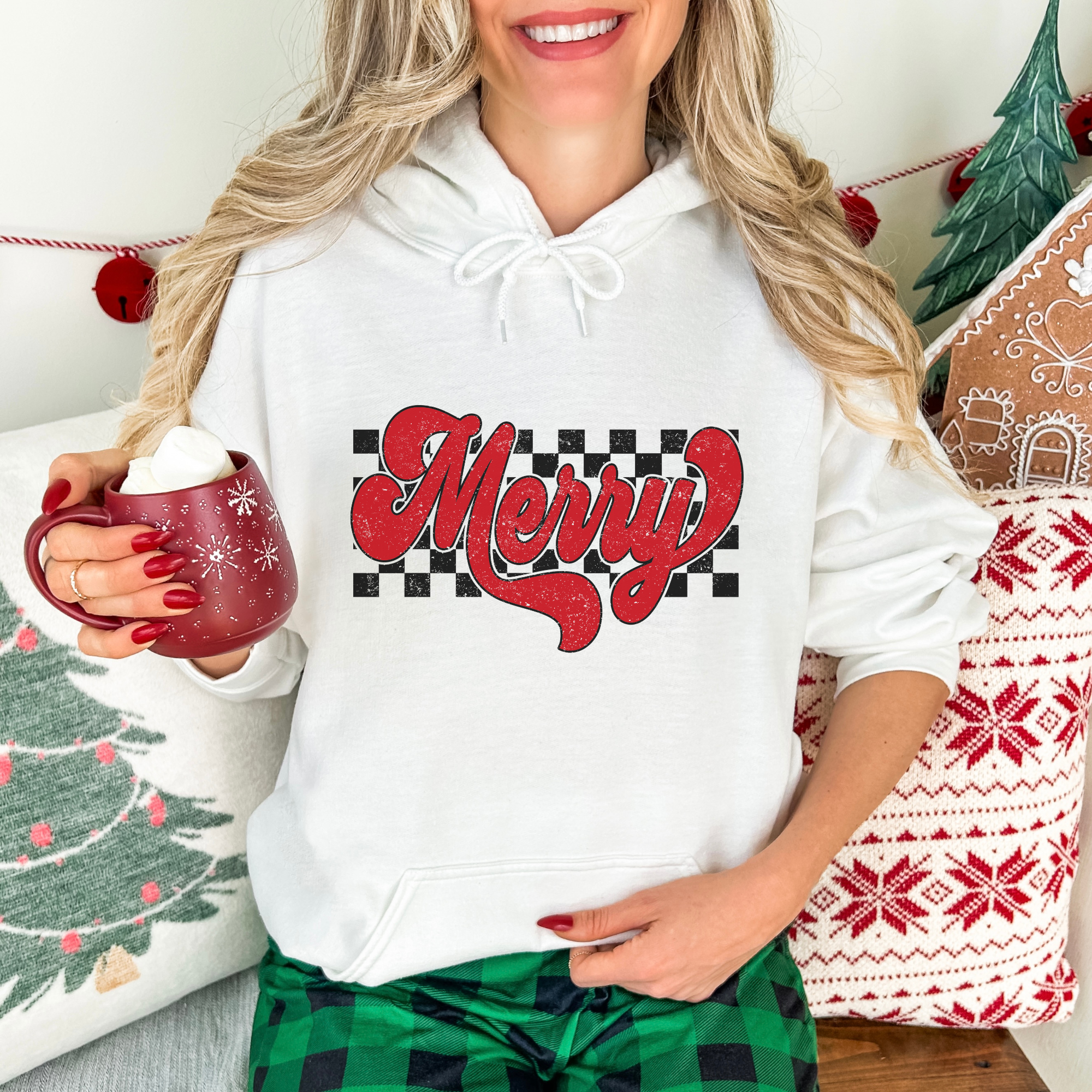 Retro Checkered Merry Christmas Women's Graphic Hoodie