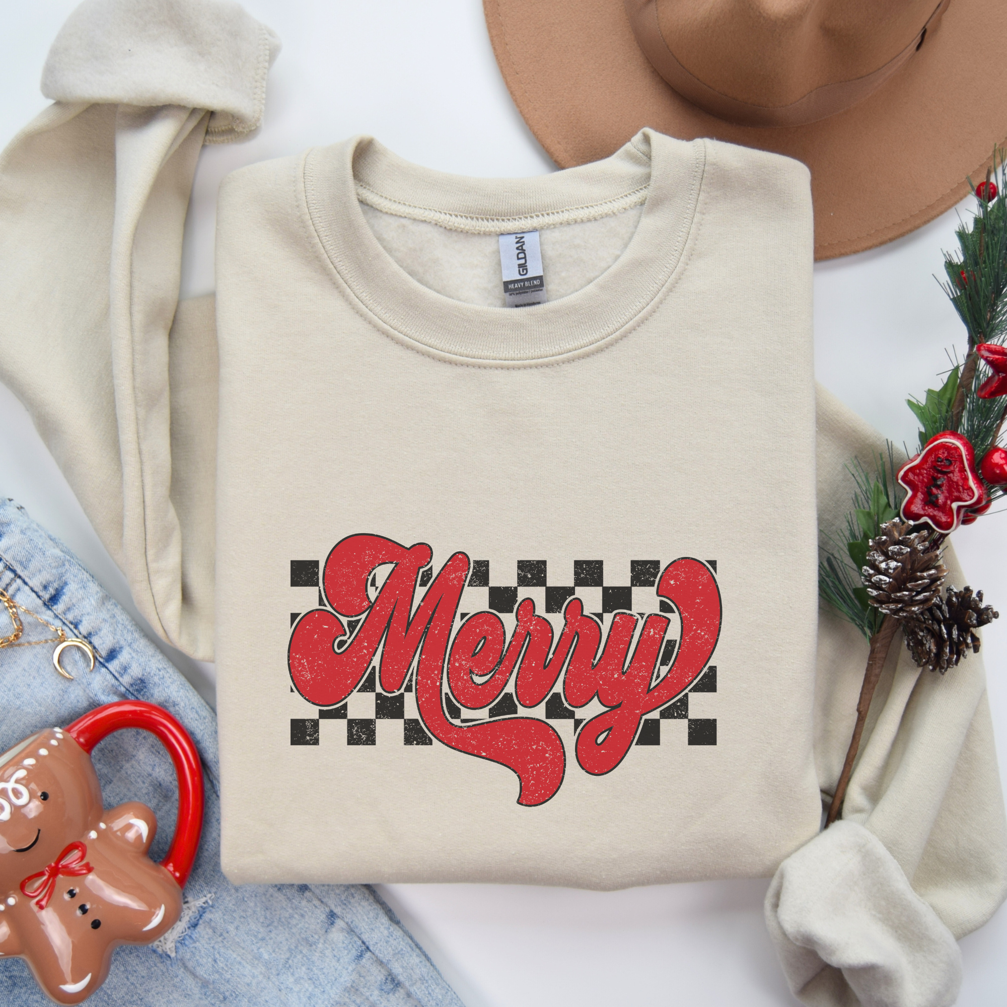 Retro Checkered Merry Christmas Women's Graphic Sweatshirt