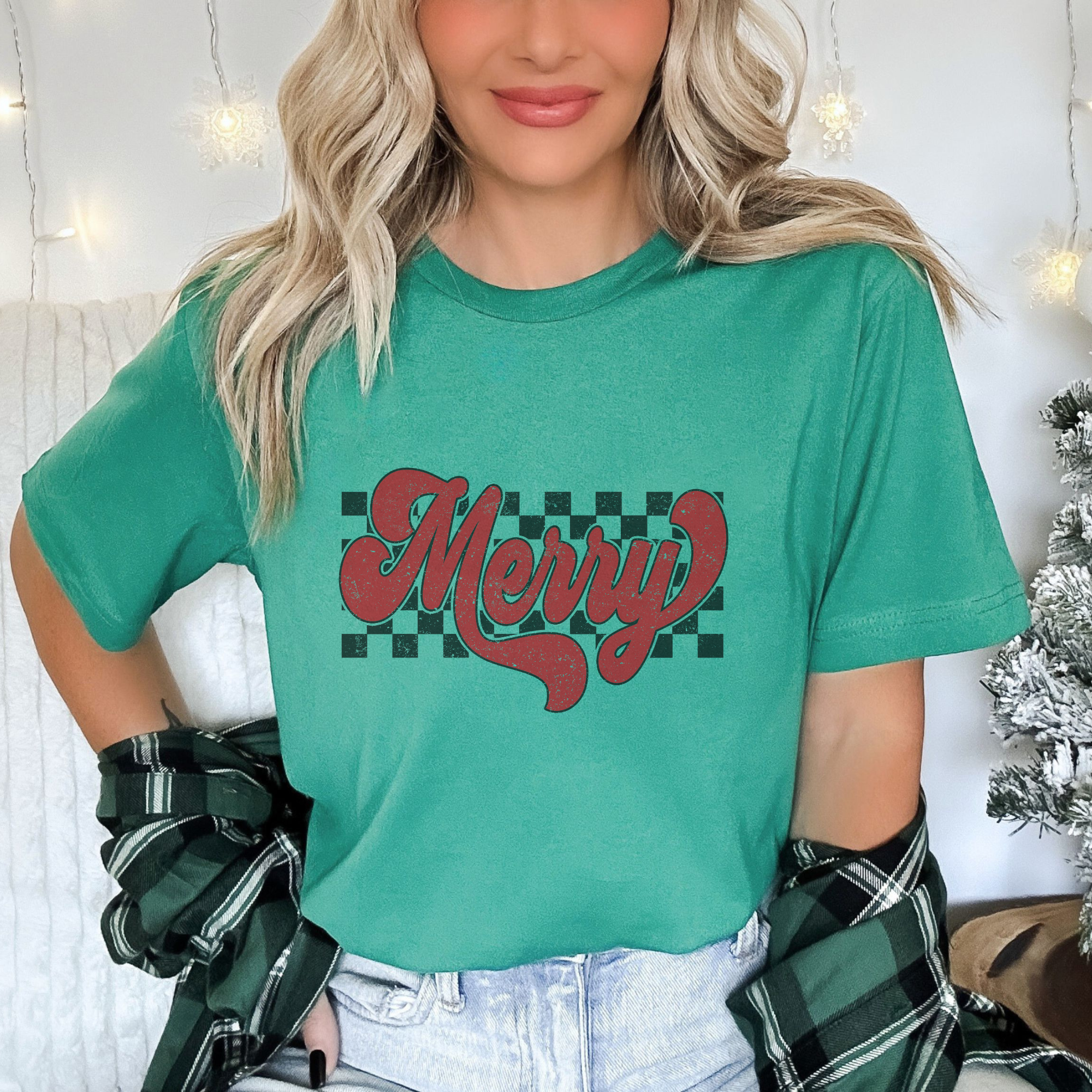 Retro Checkered Merry Christmas Women's Graphic T-Shirt