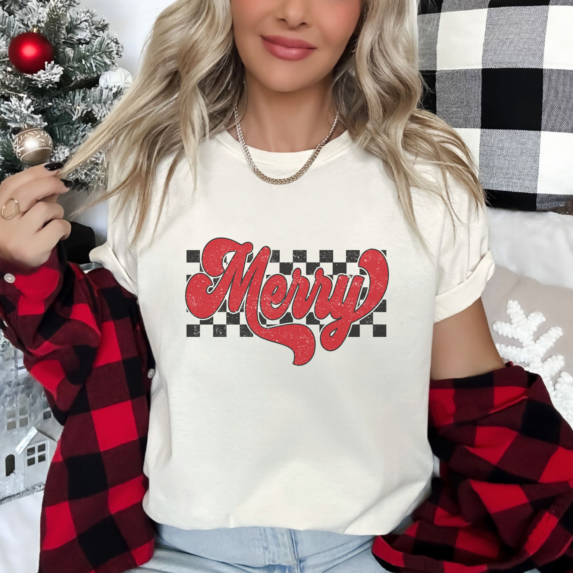 Retro Checkered Merry Christmas Women's Graphic T-Shirt