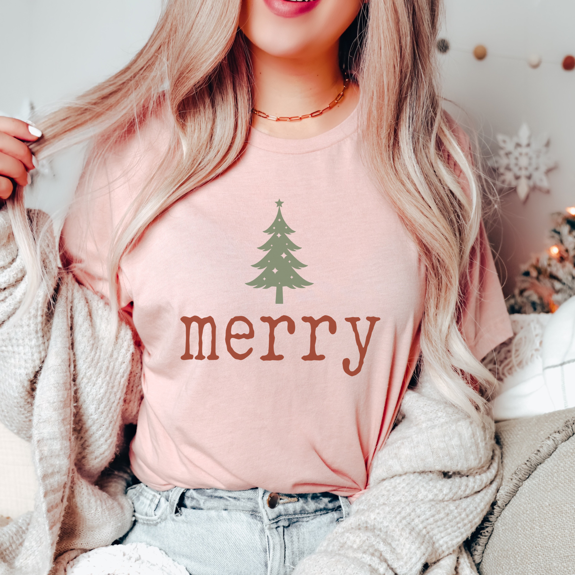 Merry Christmas Tree Typewriter Font Women's Graphic T-Shirt
