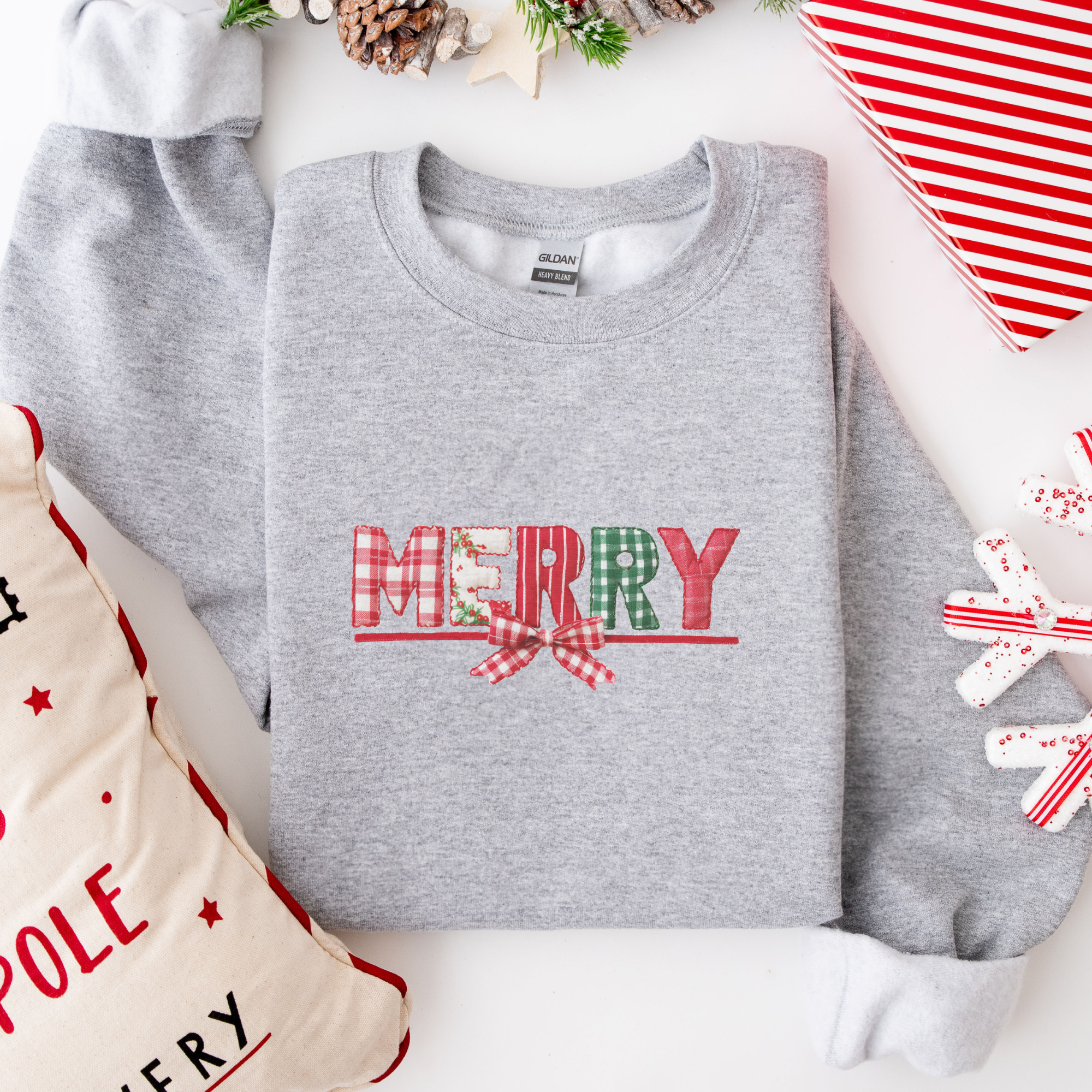 Merry Patchwork Christmas Women's Graphic Sweatshirt