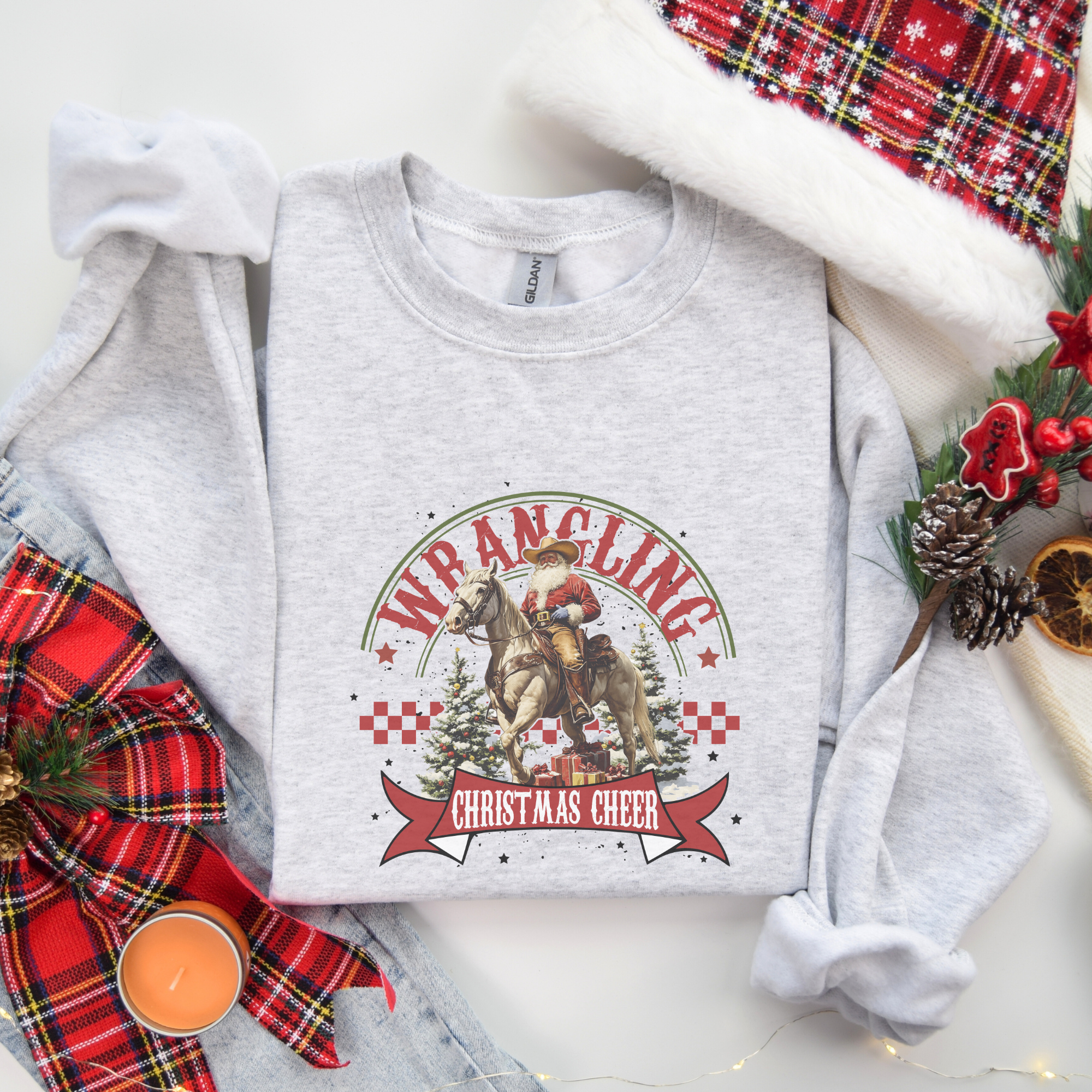 Wrangling Christmas Western Women's Graphic Sweatshirt