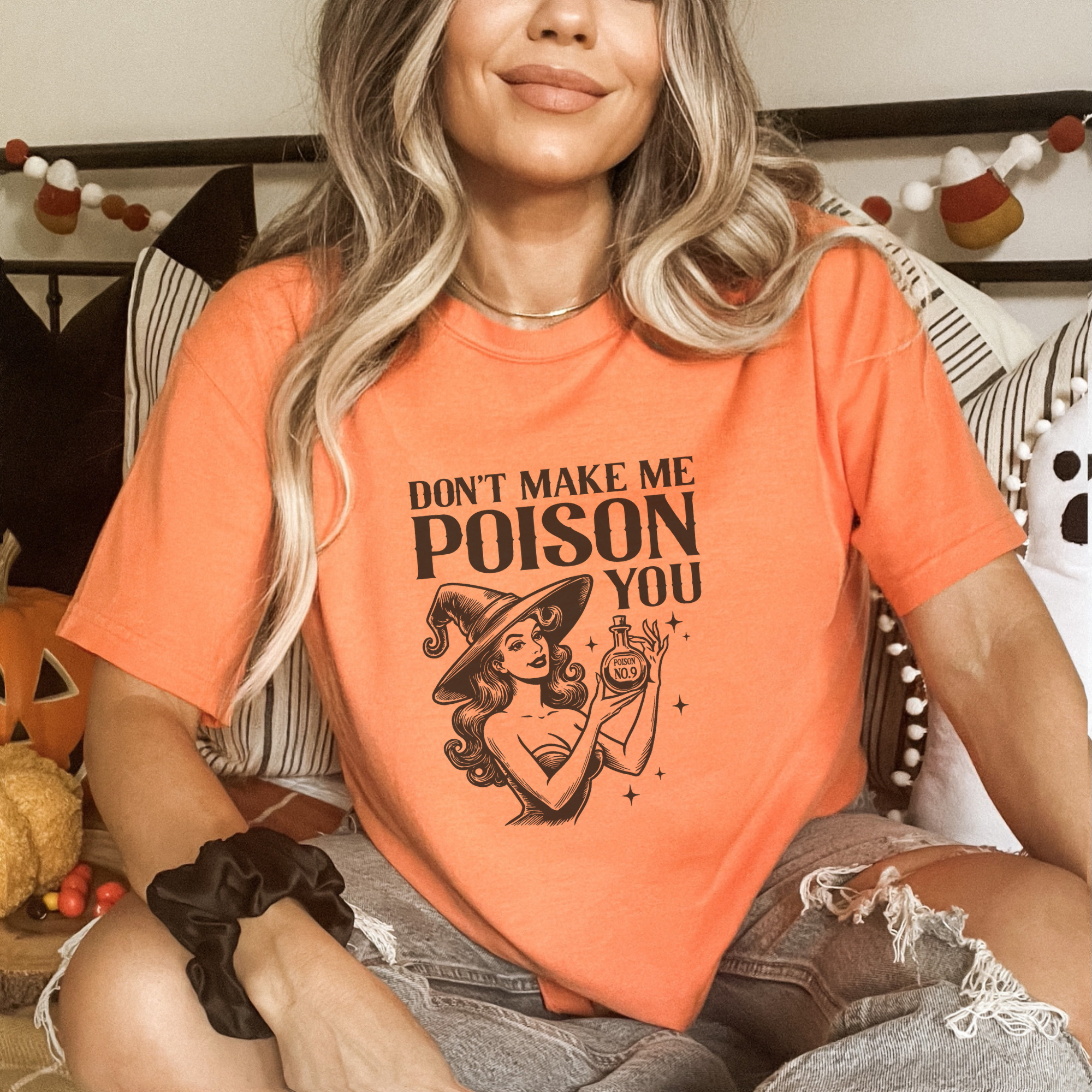 Don't Make Me Poison You Halloween Graphic T-Shirt