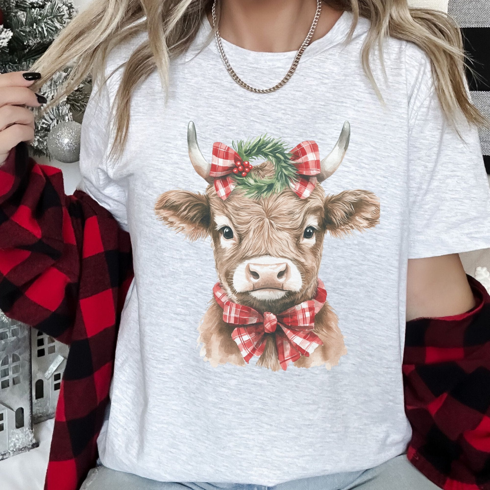 Highland Heifer Plaid Christmas Women's T-shirt - Trendznmore