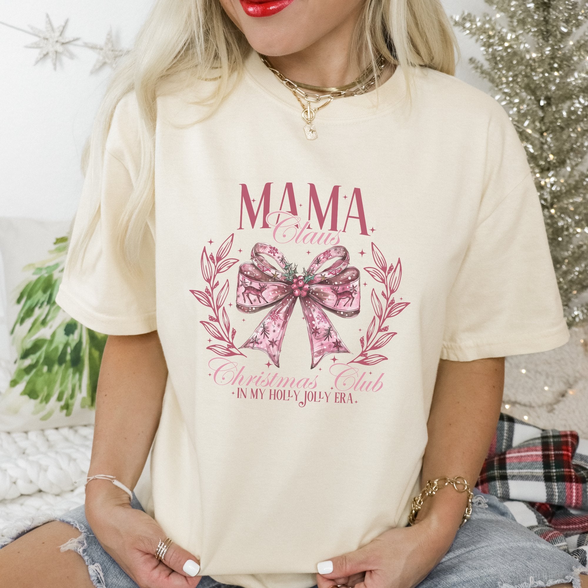 Mama Claus Coquette Christmas Women's T-shirt - Trendznmore