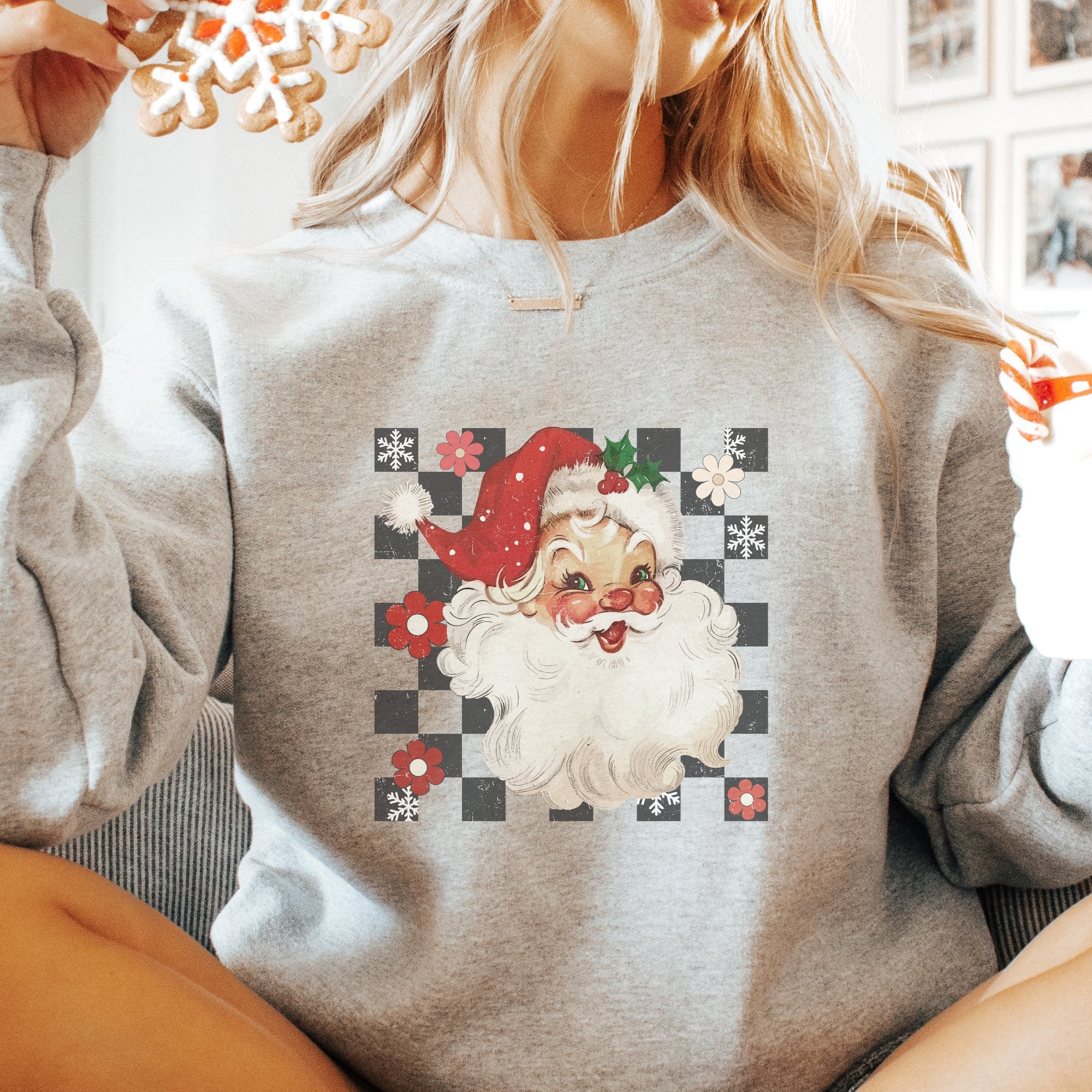 Retro Checkered Santa Claus Christmas Sweatshirt - Trendznmore