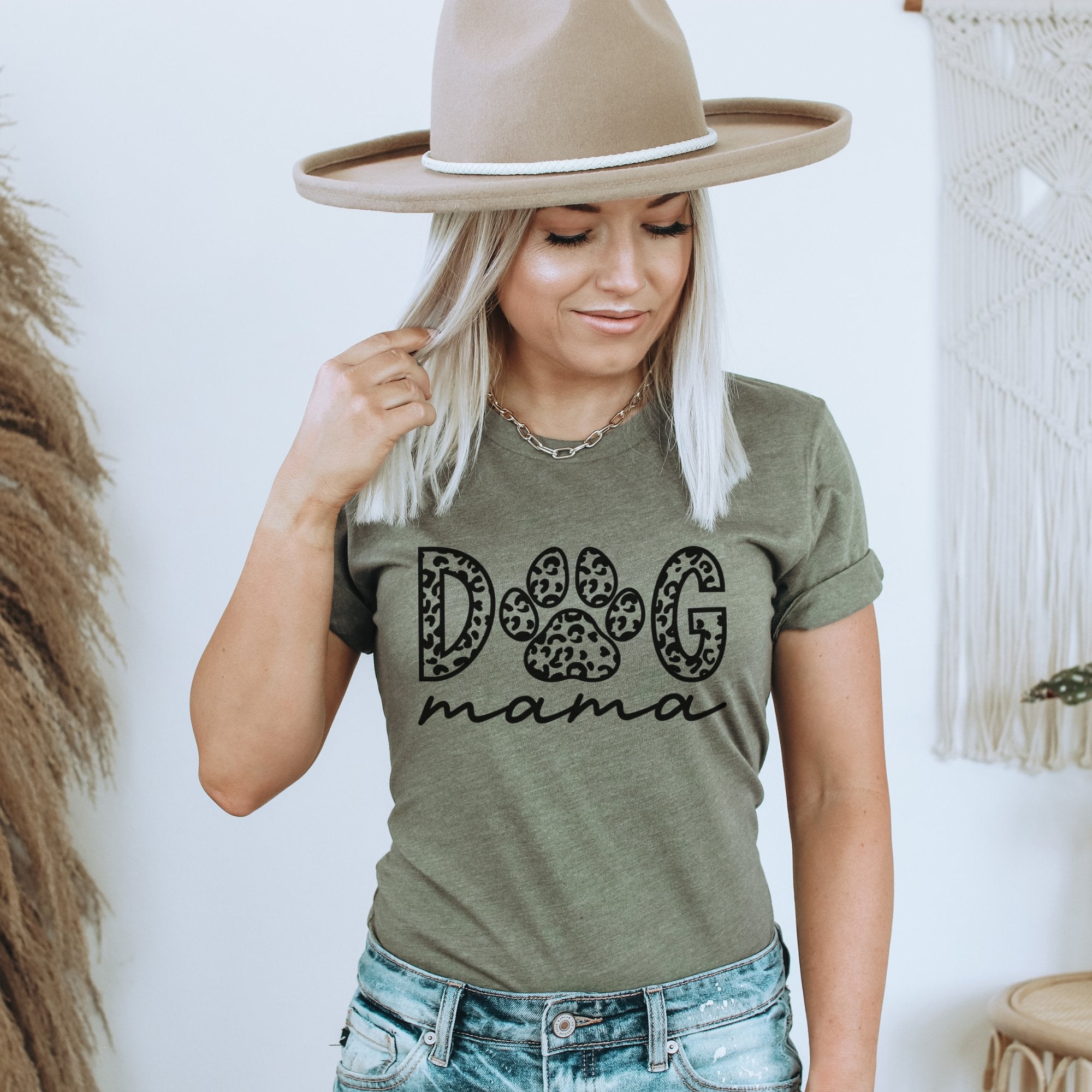 Cheetah Dog Mama T-Shirt - Trendznmore