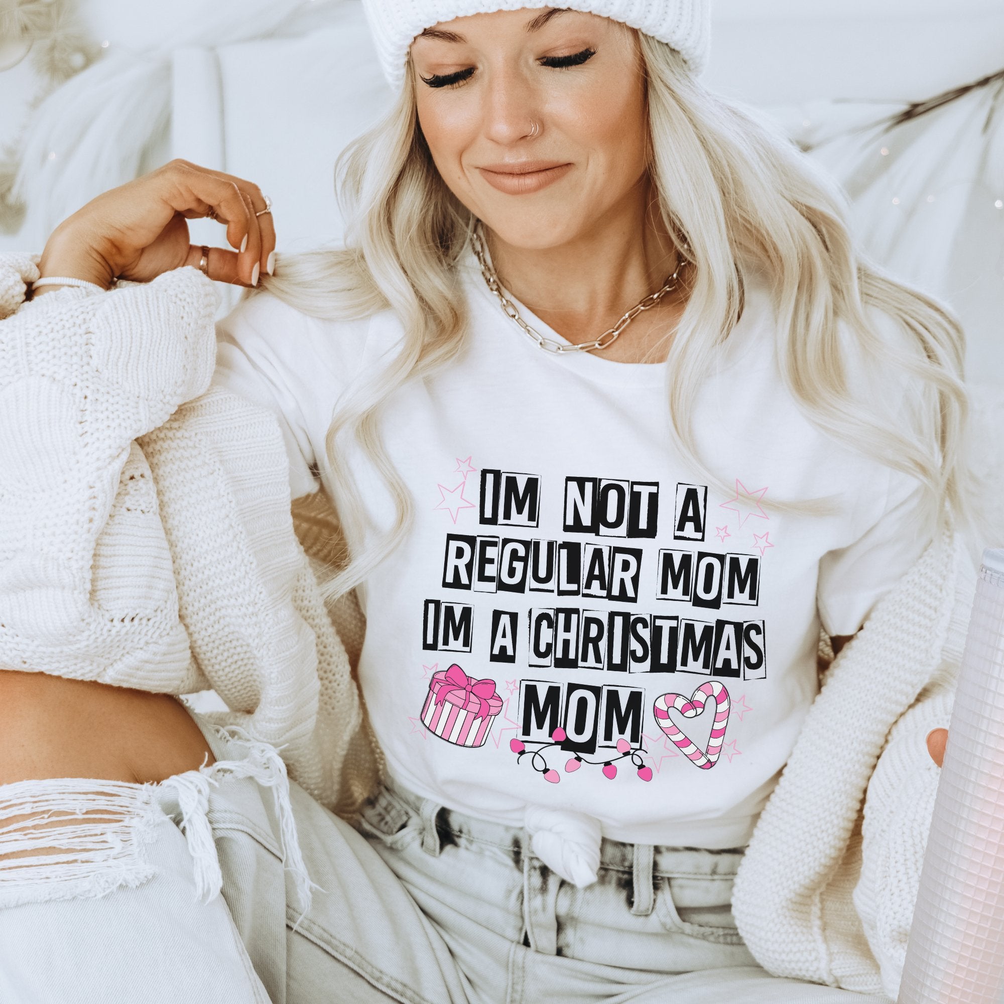 Christmas Mom T-shirt - Trendznmore