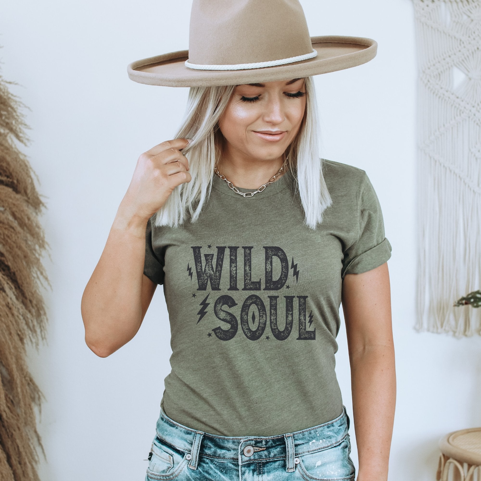 Distressed Wild Soul Western T-Shirt - Trendznmore