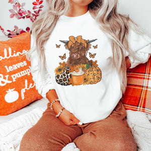 Fall Highland Cow Sweatshirt - Trendznmore