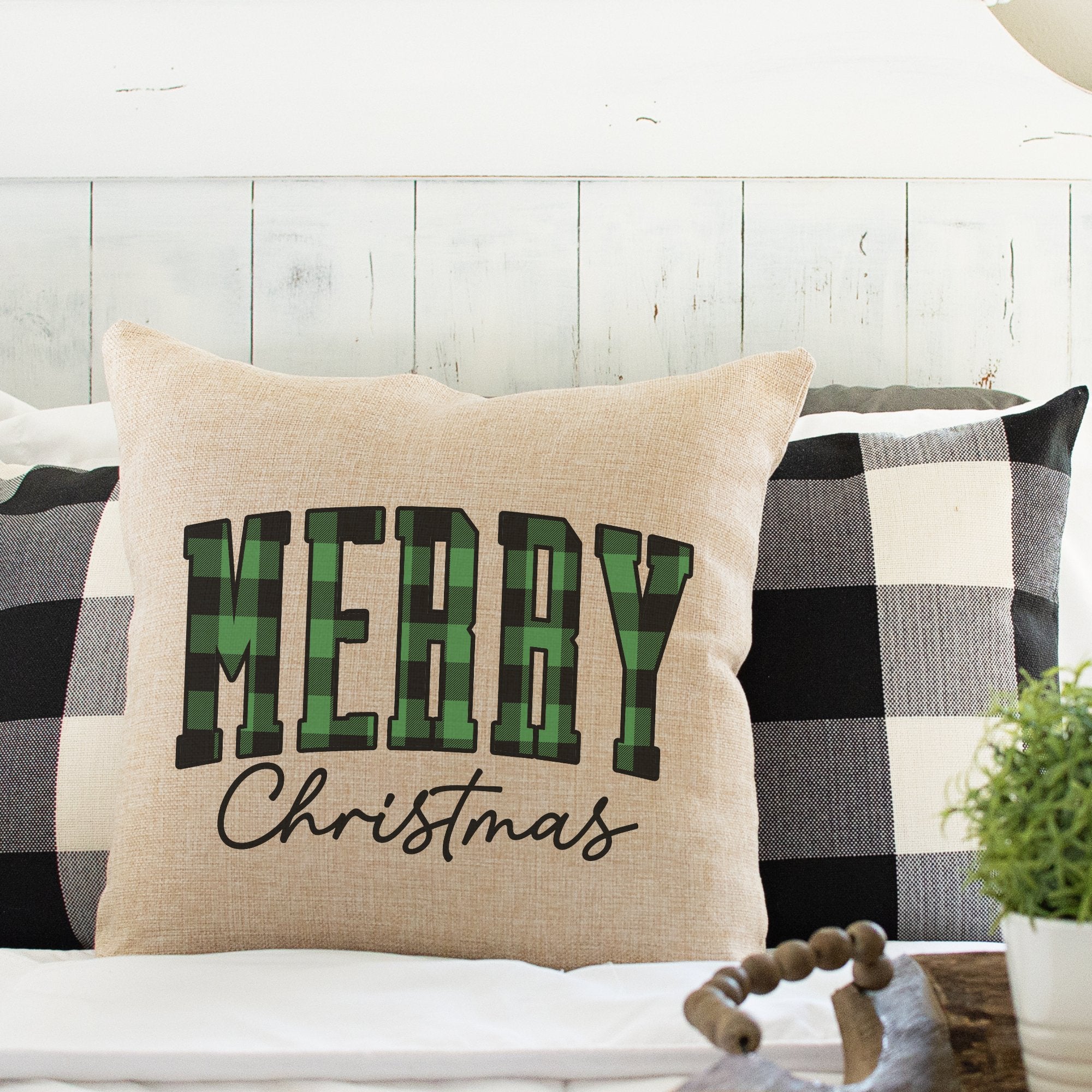 Green Plaid Merry Christmas Pillow Cover - Trendznmore