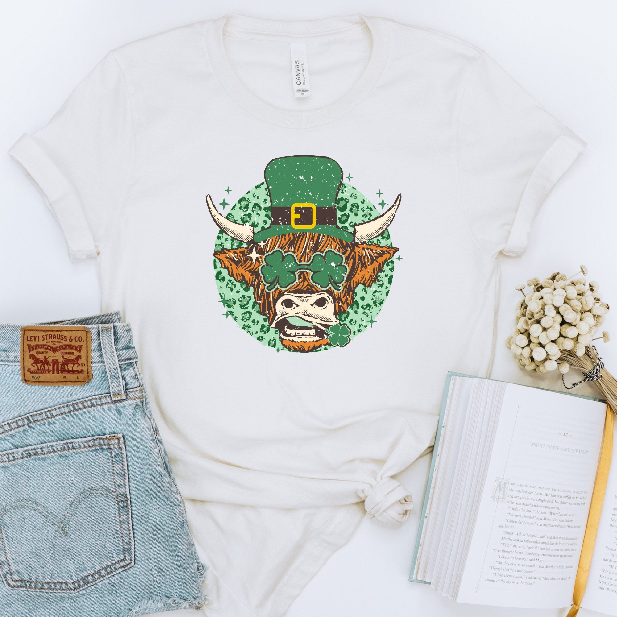 Highland Cow Leprechaun St. Patrick's Day T-Shirt (S-2XL) - Trendznmore