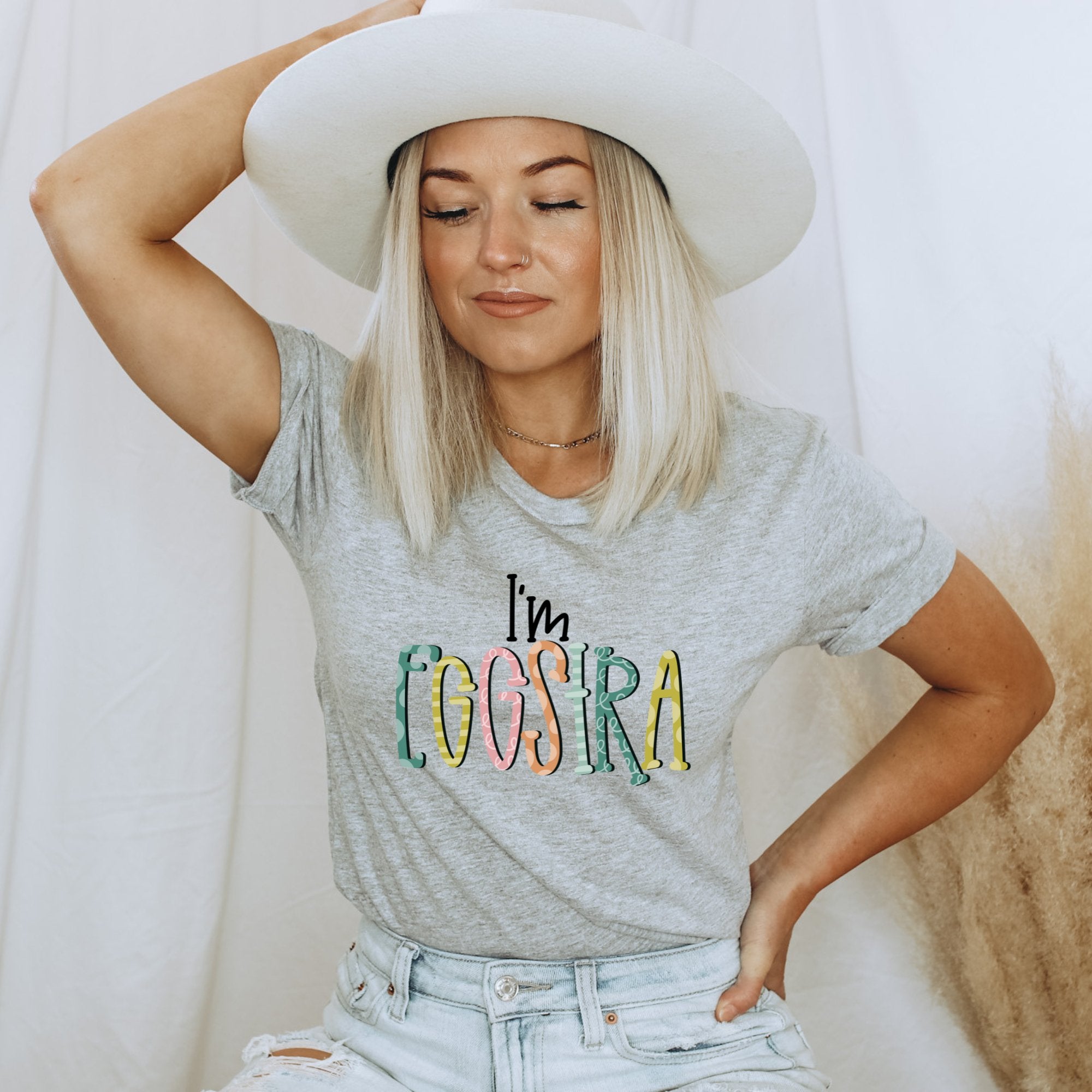 I'm Eggstra Easter T-Shirt - Trendznmore