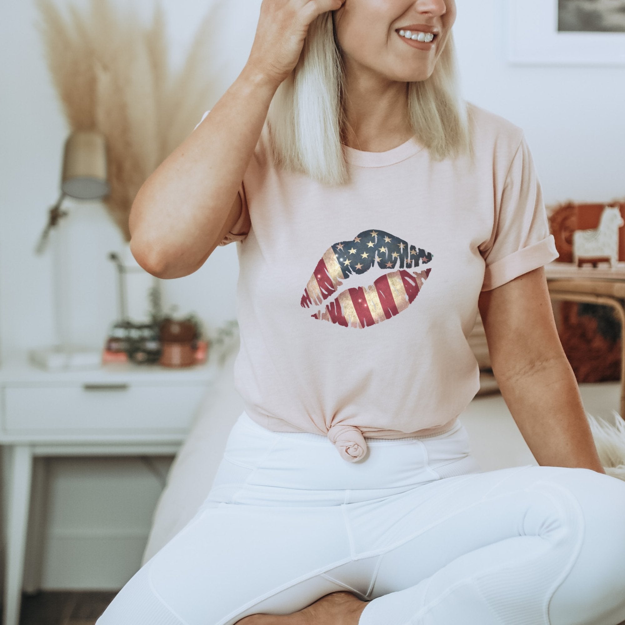 Patriotic American Flag Lips T-Shirt - Trendznmore