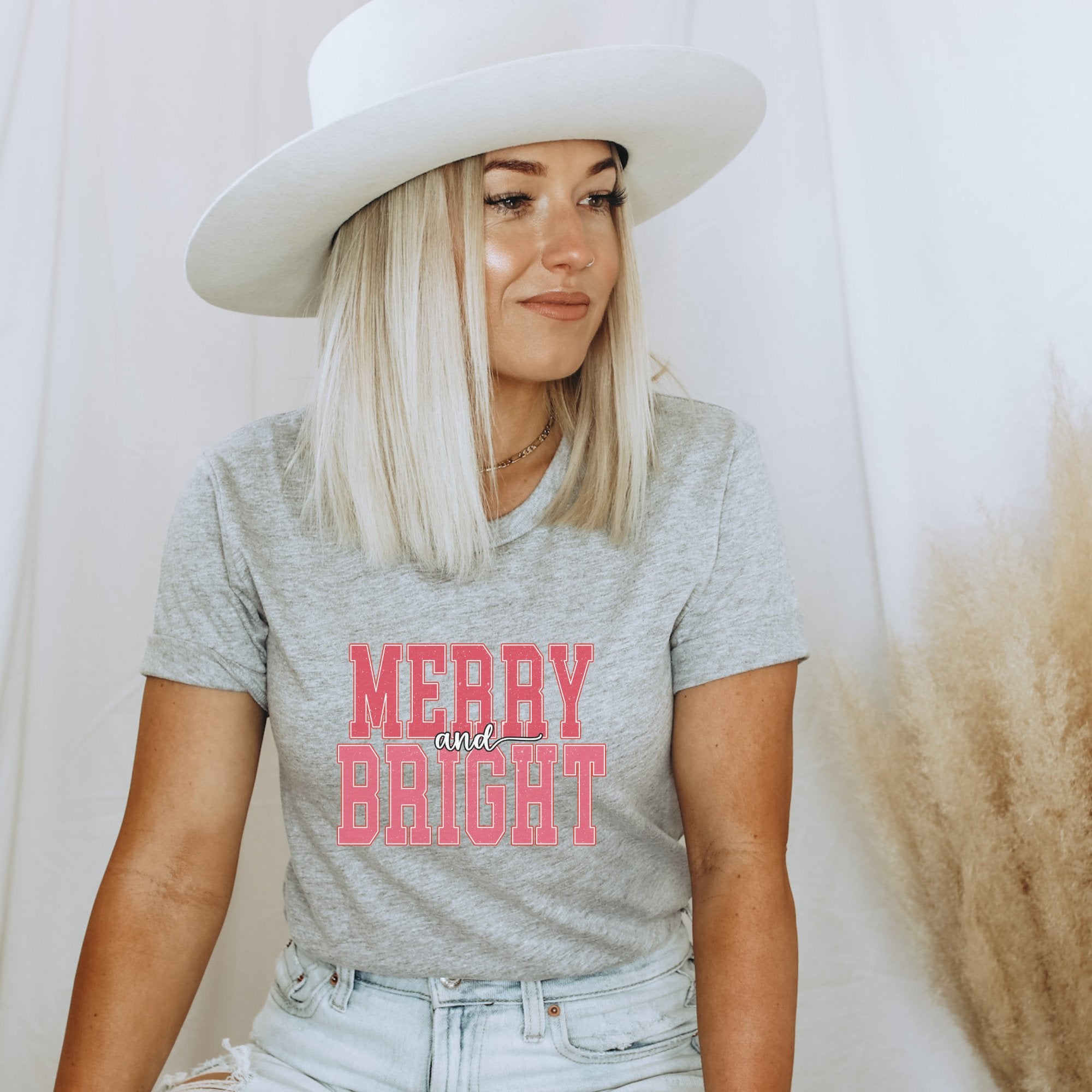 Pink Merry and Bright Christmas T-Shirt - Trendznmore