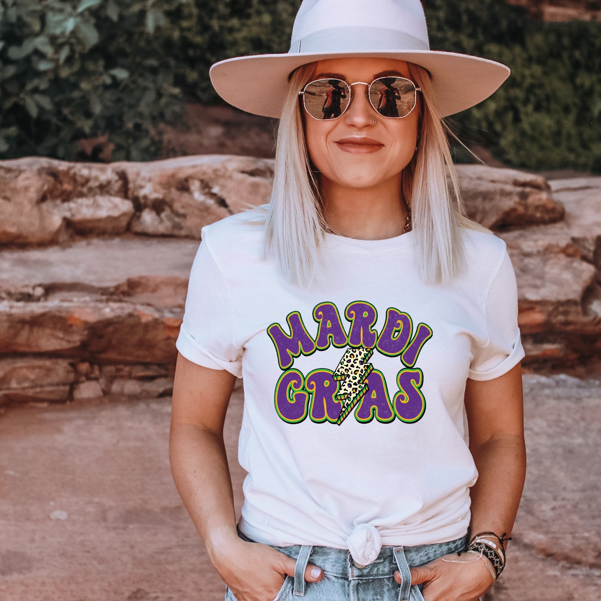 Retro Cheetah Lightning Bolt Mardi Gras T-Shirt - Trendznmore