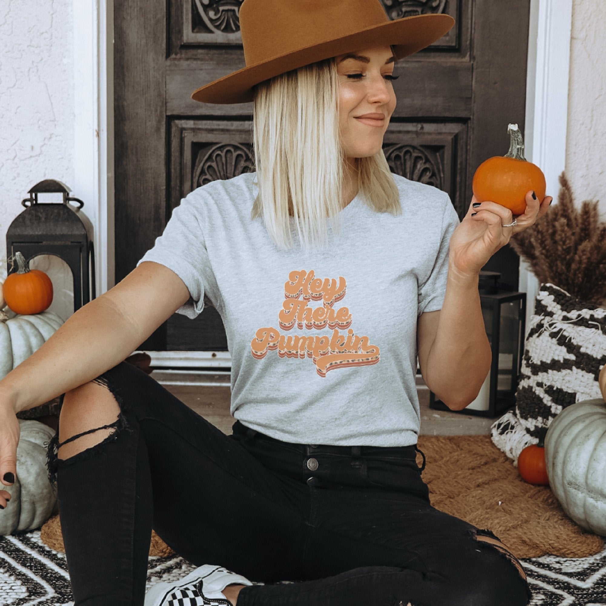 Retro Hey There Pumpkin T-Shirt - Trendznmore
