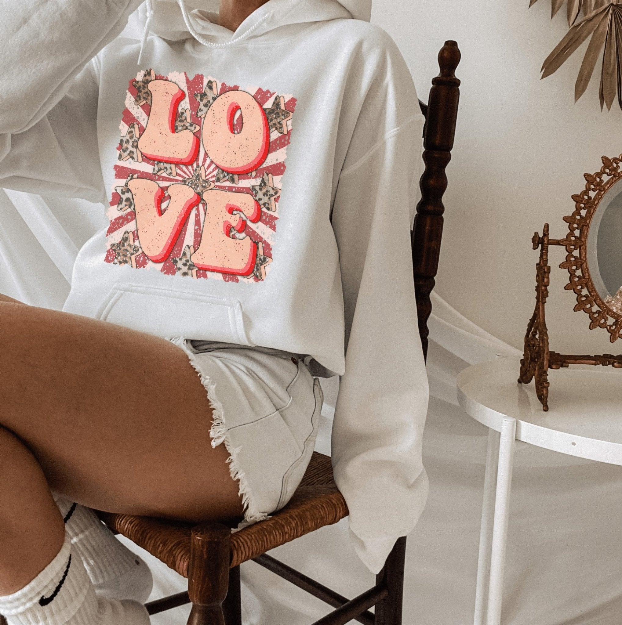 Retro LOVE Valentine Hoodie - Trendznmore