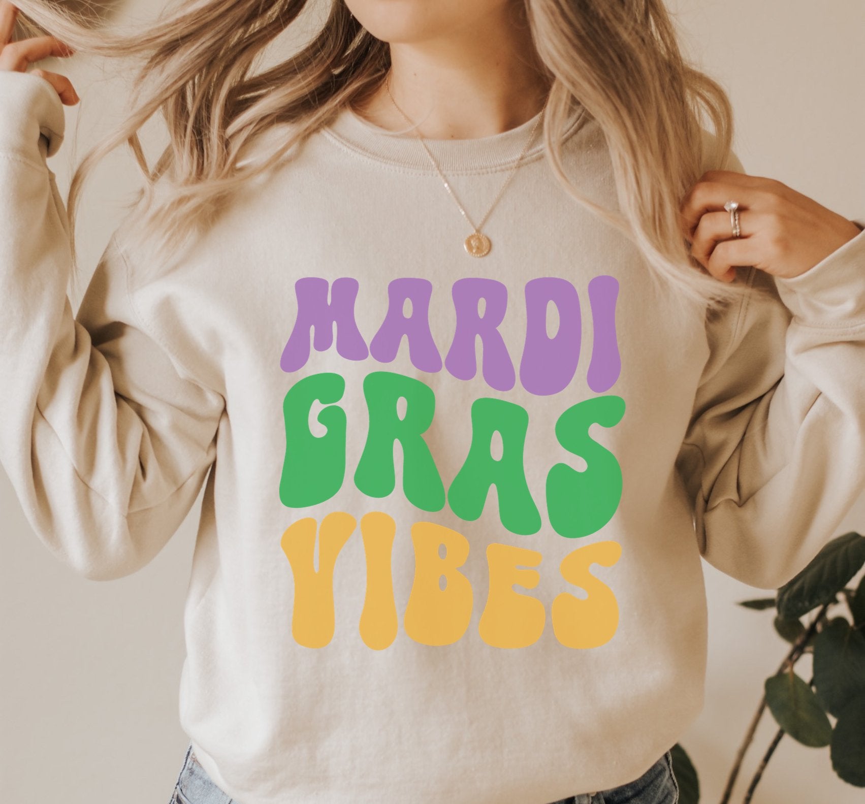 Retro Mardi Gras Vibes Crewneck Sweatshirt - Trendznmore