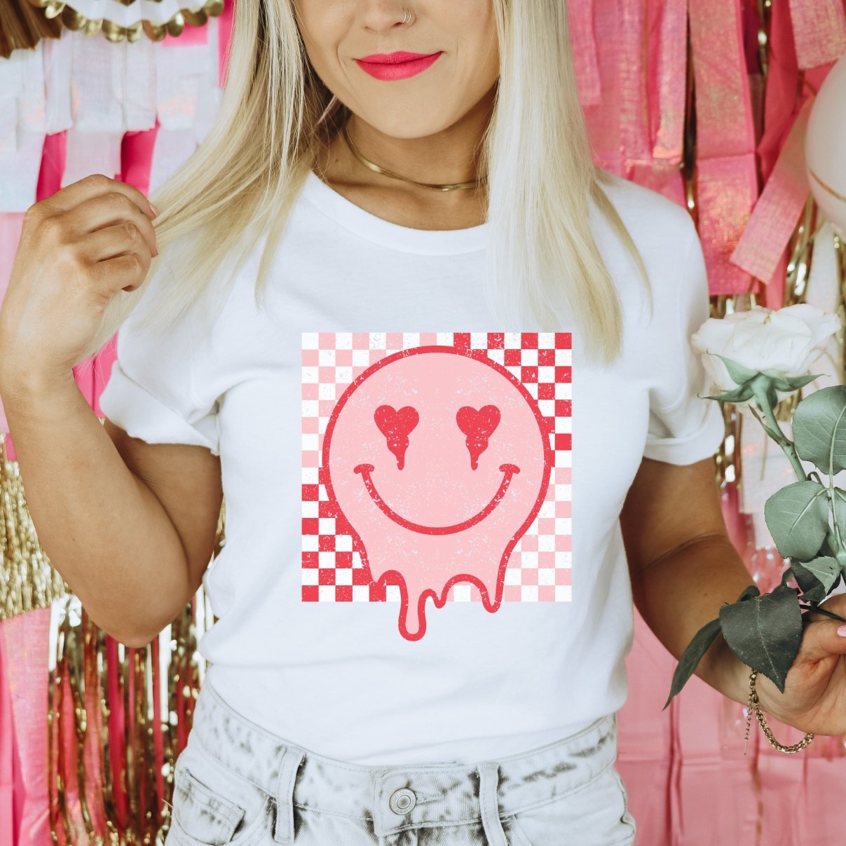 Retro Melting Valentines Smiley T-Shirt - Trendznmore