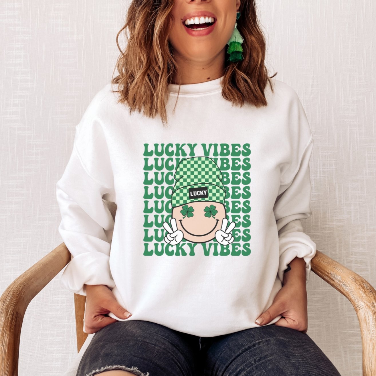 St. Patrick's Day Lucky Smiley Vibes Crewneck Sweatshirt - Trendznmore