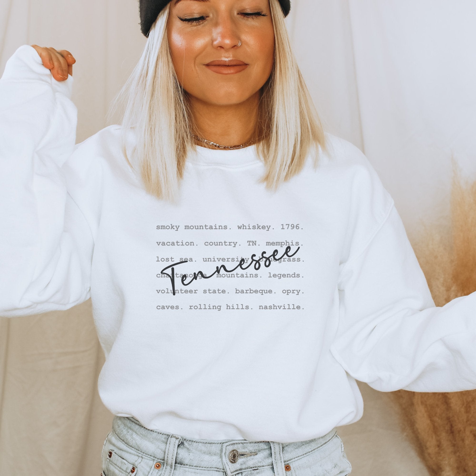 Tennessee Defined Crewneck Sweatshirt - Trendznmore