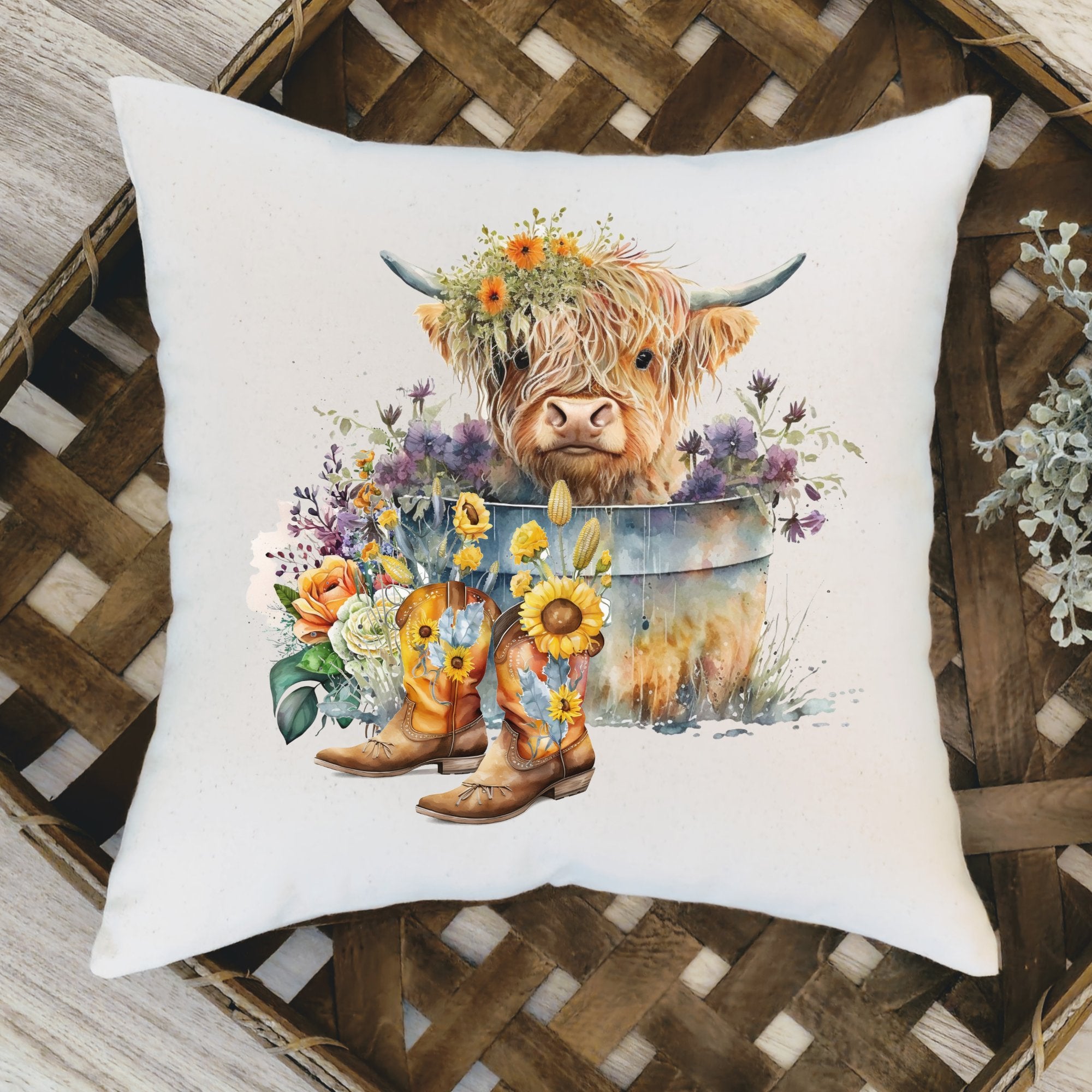 Vintage Highland Cow Pillow Cover - Trendznmore